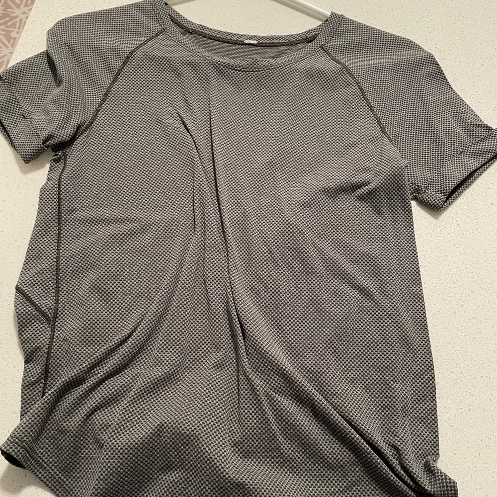 Lululemon green tie back shirt